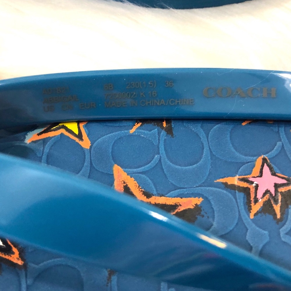 Coach Abbigail Chalk Thong Sandals - Picture 8 of 8